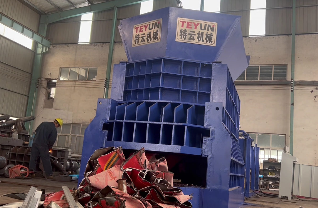 box/container shearing machine 